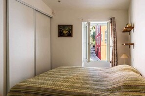1 bedroom, iron/ironing board, free WiFi