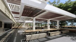 อพาร์ทเมนท์ | รับประทานอาหารกลางแจ้ง