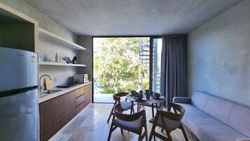 Televisión de pantalla plana de 45 pulgadas con canales digitales