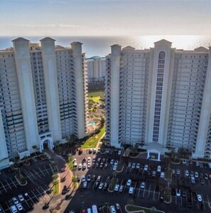 Exterior - Ariel Dunes I Unit 1304 at Seascape for 7 people (Miramar Beach)