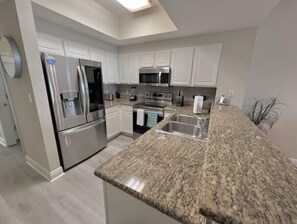 Fridge, microwave, oven, stovetop - Ariel Dunes I Unit 1304 at Seascape for 7 people (Miramar Beach)
