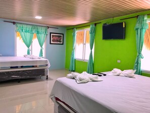 Deluxe Double Room - Brunette Beach (Sipacate)