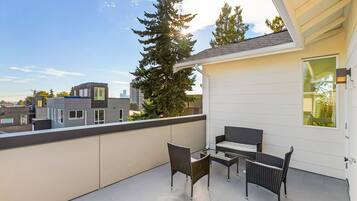 Classic Room (4th Floor) | Terrace/patio