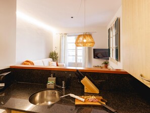 Interior - Catedral - Holiday Apartment Rental in Girona | Bravissimo (Girona)