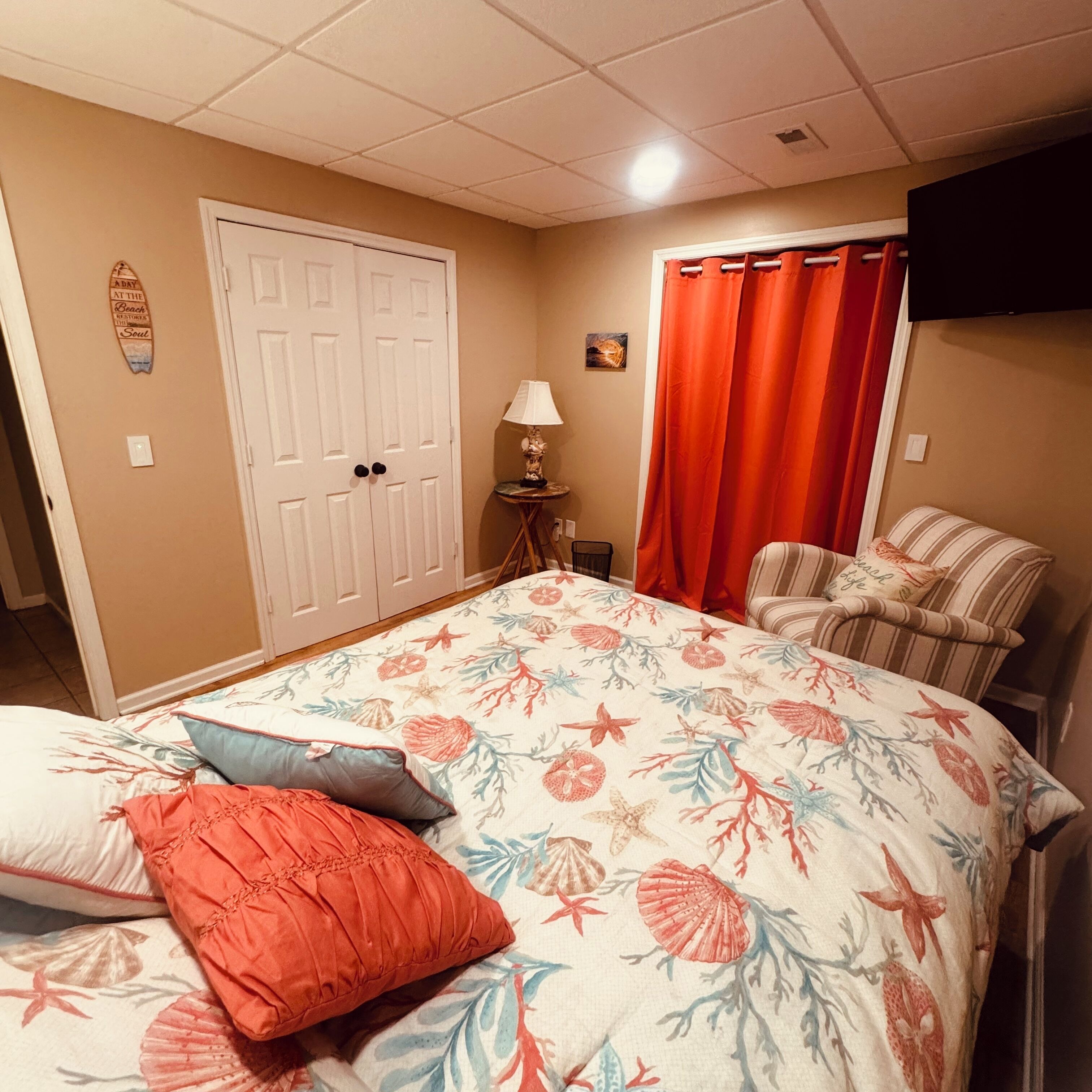 1 Schlafzimmer, Schreibtisch, Bügeleisen/Bügelbrett, kostenloses WLAN