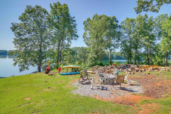 Statham Vacation Rental | 3BR | 2BA | Stairs Required | 1,400 Sq Ft