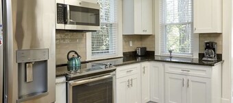5BR Very Spacious Home! Perfect for Family!