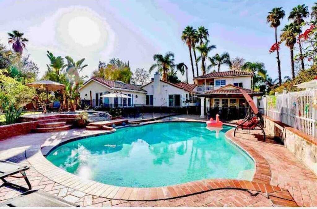 Paradise Vacation Estate near Universal Studios