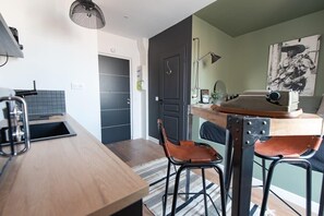 Interior - Studio L'Atelier - Metro Valmy - Vaise (Lyon)