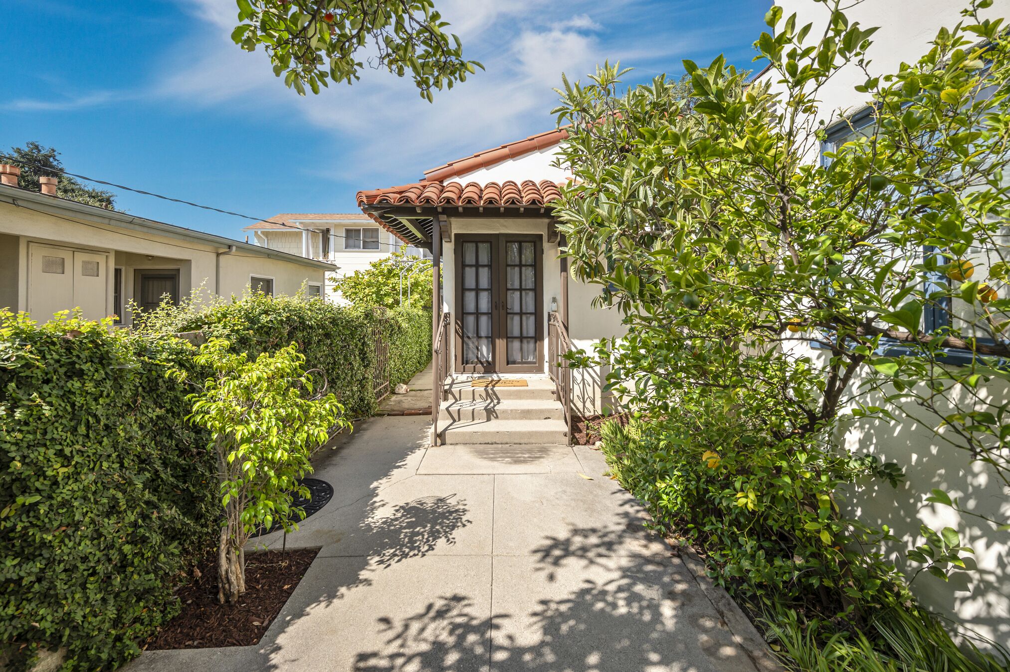Altadena's Finest, has everything you need for your visit to Altadena/Pasadena