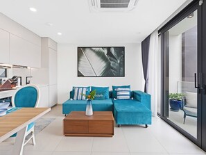 TV - A136 - Amazing Spacious Apartment Lagoon View with Balcony (Sint Maarten)