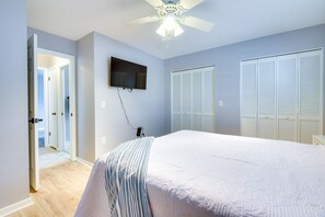 3 makuuhuonetta, vauvan matkasänky, internet, vuodevaatteet