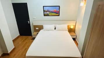 1 quarto, escrivaninha, Wi-Fi, roupa de cama