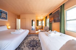 1 chambre, bureau, fer et planche à repasser, Wi-Fi