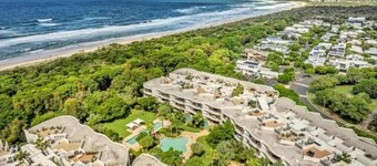 Cotton Beach 度假村