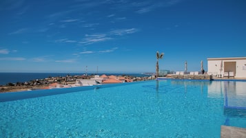 Piscina a l'aire lliure