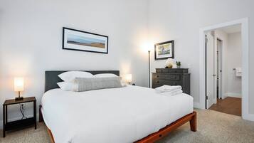 3 chambres, fer et planche à repasser, Wi-Fi gratuit, draps fournis