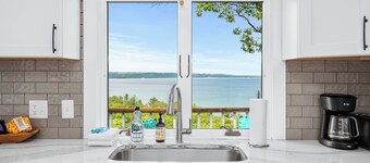 Stunning Lake Michigan Panoramic Views - Duneview Summit