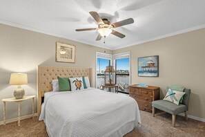 5 habitaciones, tabla de planchar con plancha y wifi gratis