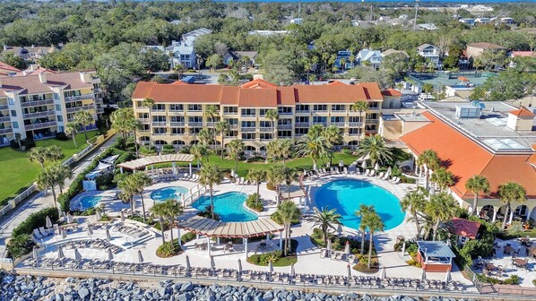 Exterior - Beautiful Ocean Front Villa at King & Prince Resort! North Villas 187 with Full Resort Amenities (Saint Simons Island)