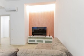 Living area - GuestHost - Modern apartment of 85 sqm located on the first floor of a building with a lift (steps to access) perfect for 4 people.The accommodation is located in the heart of Pescara, just 10 meters from Corso Vittorio Emanuele just 7 minutes walk from  (Pescara)