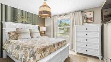 3 chambres, bureau, lit parapluie, Wi-Fi
