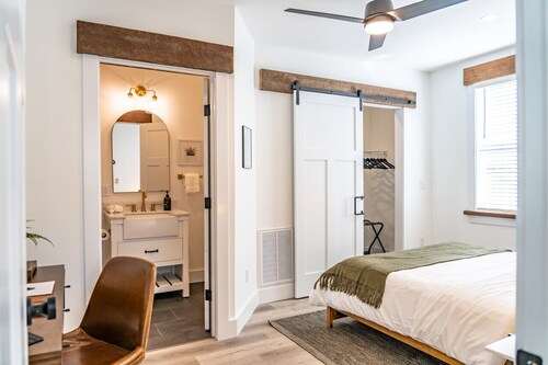 Sage at The Shire 255 - Unit A - Downtown!