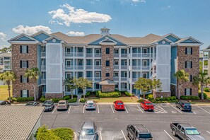 Exterior - 3BR Golf and Beach Condo in the center of all the action. (Myrtle Beach)