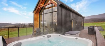 Blue Ridge Mini Lux Retreat 1 with Hot Tub & Sauna