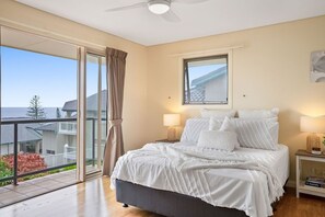 4 bedrooms, free WiFi, bed sheets