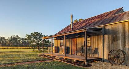 The Cottage at Broke Estate: Luxury Meets Rustic in Hunter Valley