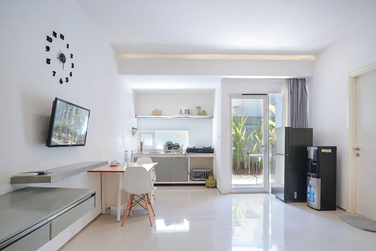 Family Apartment | 2 bedrooms, in-room safe, laptop workspace, free WiFi