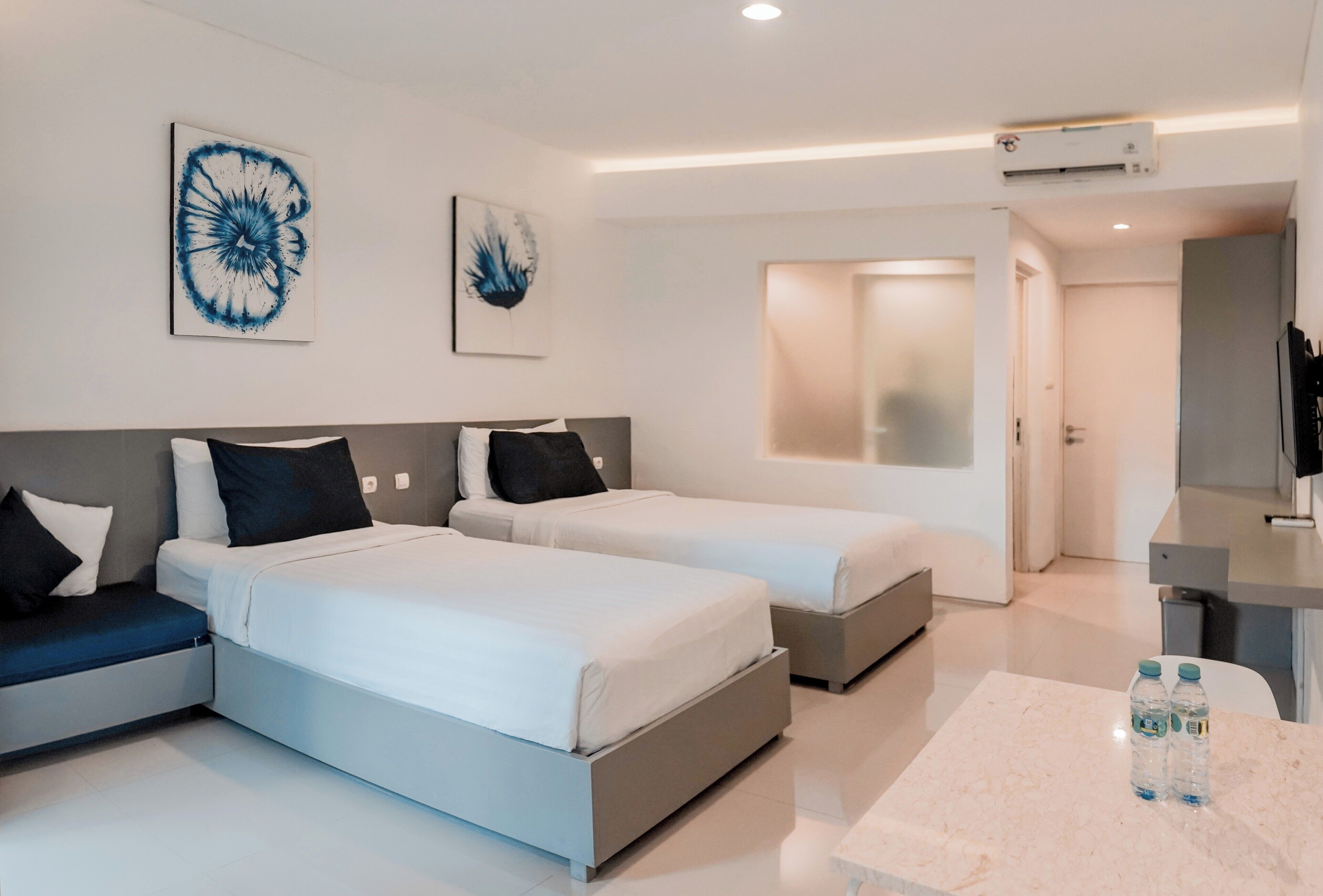In-room safe, laptop workspace, free WiFi, bed sheets