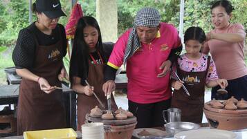 Free daily full breakfast