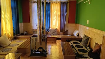 4 quartos, Wi-Fi, roupa de cama