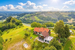 Exterior - Vineyard House Marijan w/ Panoramic Views, Ljutomer, Slovenia (Ljutomer)