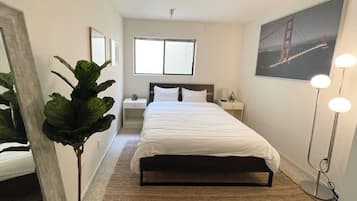 2 bedrooms, desk, iron/ironing board, travel crib