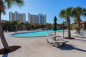 Outdoor pool, a heated pool