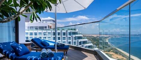 頂層客房, 2 間臥室, 私人泳池, 海景 | 1 間睡房、迷你吧贈品、房內夾萬、書桌