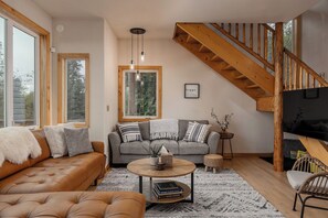 Smart TV, books, computer monitors