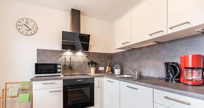 Apartment 'Geroldseckblick' with Mountain View, Balcony and Wi-Fi