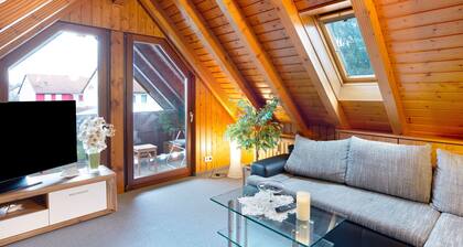 Ferienwohnung 'Cheng 2' mit Balkon, WLAN und Klimaanlage