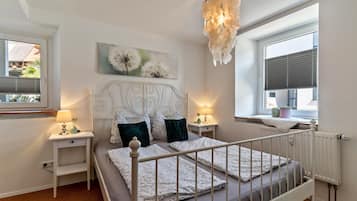 1 多间卧室、熨斗/熨衣板、免费 WiFi、床单