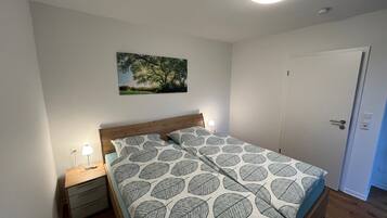 2 Schlafzimmer, Bügeleisen/Bügelbrett, kostenloses WLAN, Bettwäsche