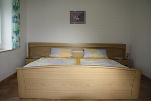 2 makuuhuonetta, vuodevaatteet