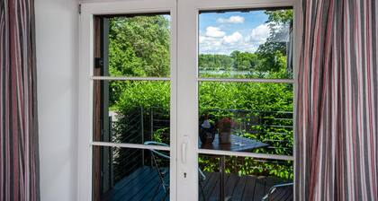 Premium Appartement direkt 'Am Stadtsee' mit Seeblick