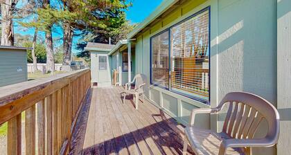Beachside hideaway with deck, hot tub, grill, & wood stove - dog-friendly