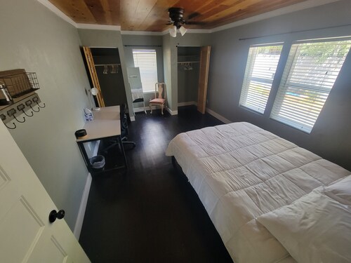 Bed, Bath and Beyond