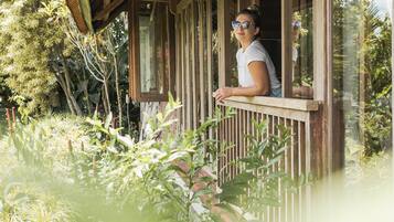 Televisi LED 32-inci dengan saluran TV kabel