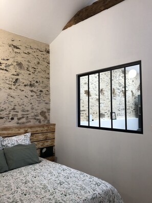 2 chambres, fer et planche Ă repasser, lit parapluie, Wi-Fi